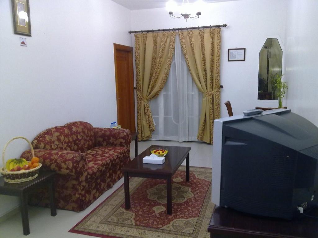 Al Shiraa Hotel Apartments Маскат Екстер'єр фото